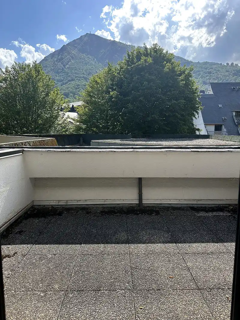 Le balcon de 9 m² face au sommet